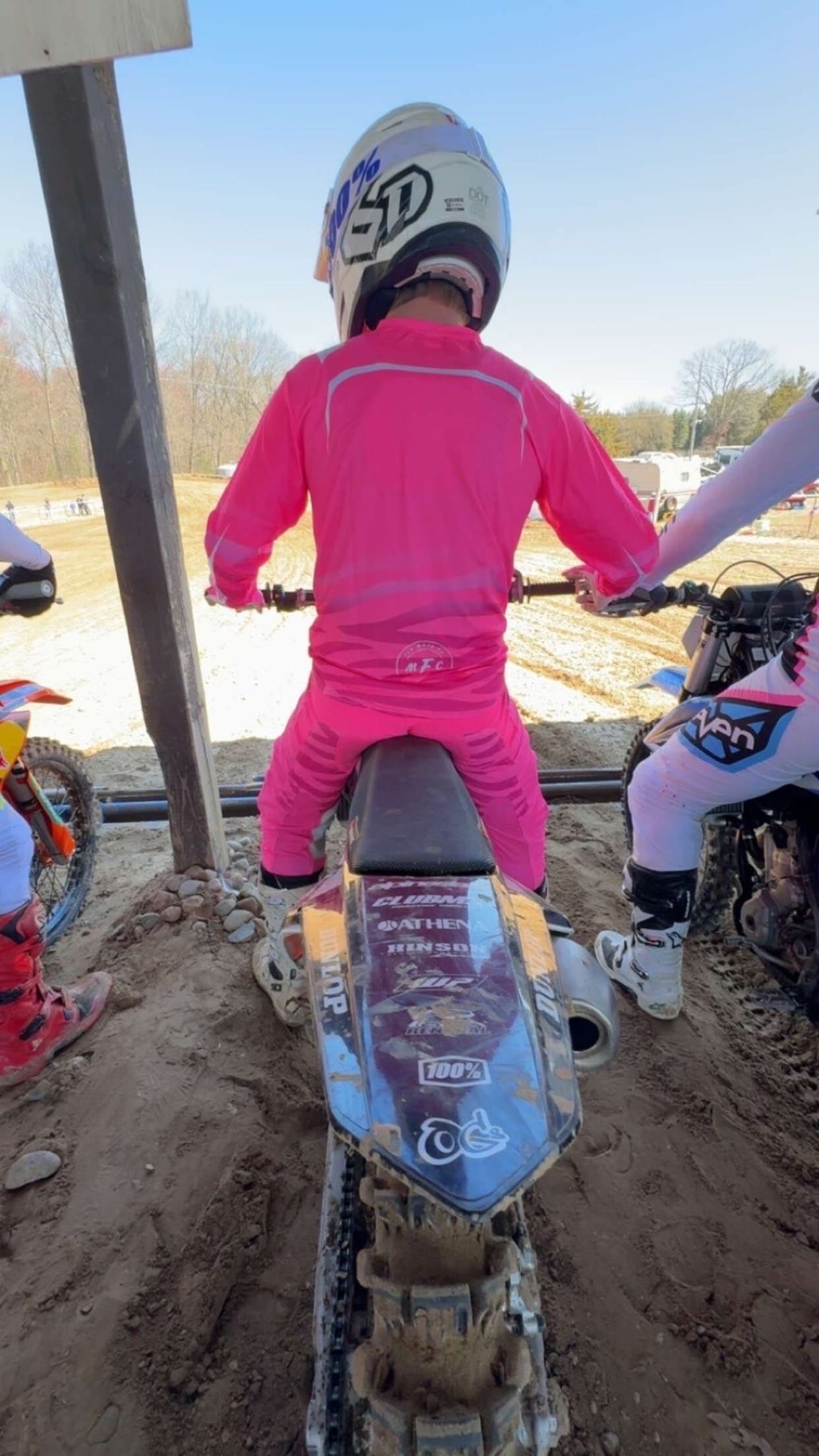Flo Pink blaze